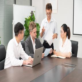 Contamos con un sólido equipo de I+D y podemos desarrollar y fabricar productos de acuerdo con las necesidades de nuestros clientes.